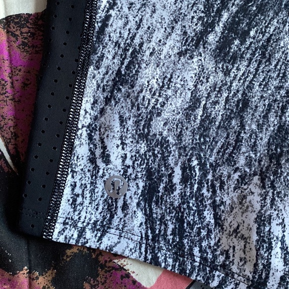 Lululemon Water: Sweat 2 Swim Water Short - Picture 5 of 8